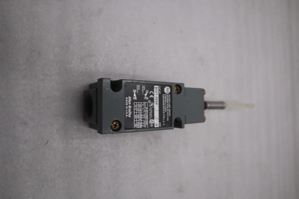 ALLEN-BRADLEY OIL TIGHT WOBBLE STICK LIMIT SWITCH 802T-WSP SERIES H NEW #GF-710A