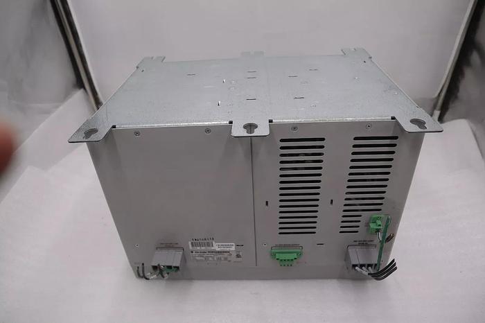 Used Allen Bradley 2094-BL02 Kinetix 6000 460V Line Interface Module SER A #5030