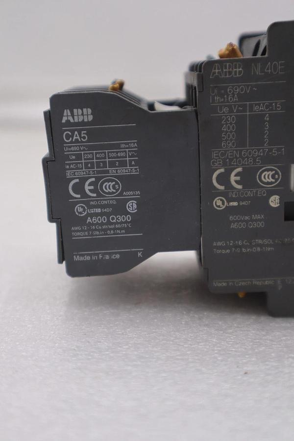 Used ABB CA5 Auxiliary Contact Block A600-Q300 AWG 12-16 CU Used #3592