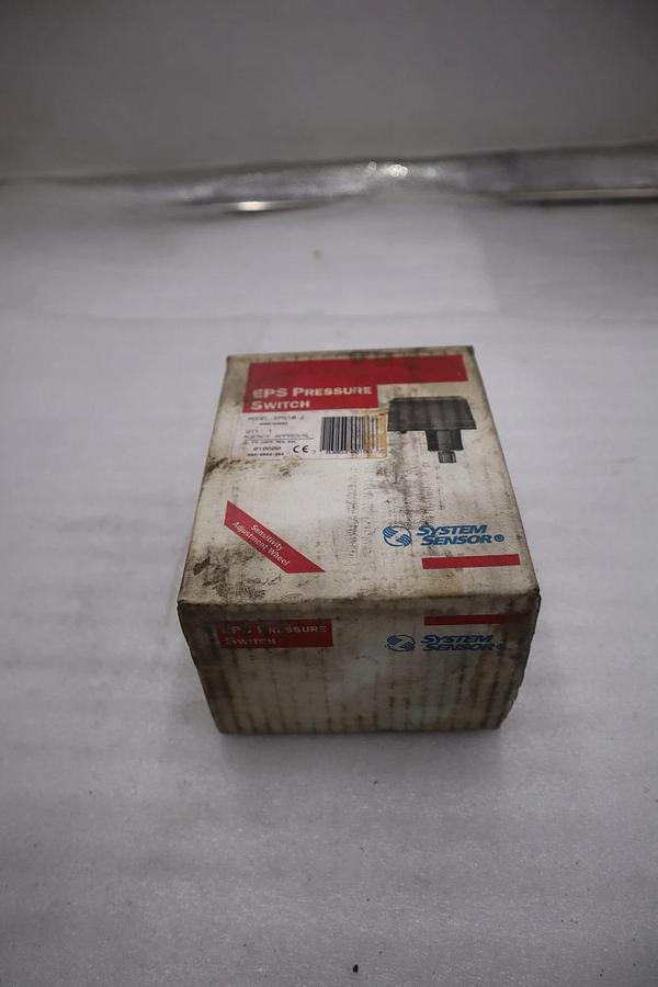 NEW OPEN BOX SYSTEM SENSOR EPS PRESSURE SWITCH EPS10-2 STOCK 5657CC