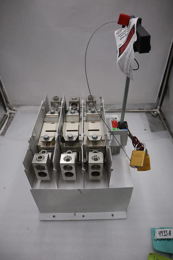 Used Telemecanique Square D Fused Disconnect Switch J 400A STOCK 4933A