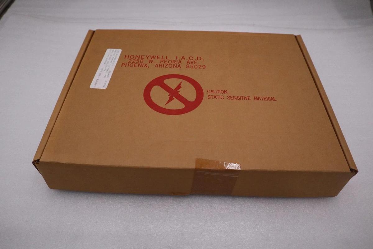 Used NEW CTS CORPORATION 729-0474-82 CIRCUT BOARD STOCK G598