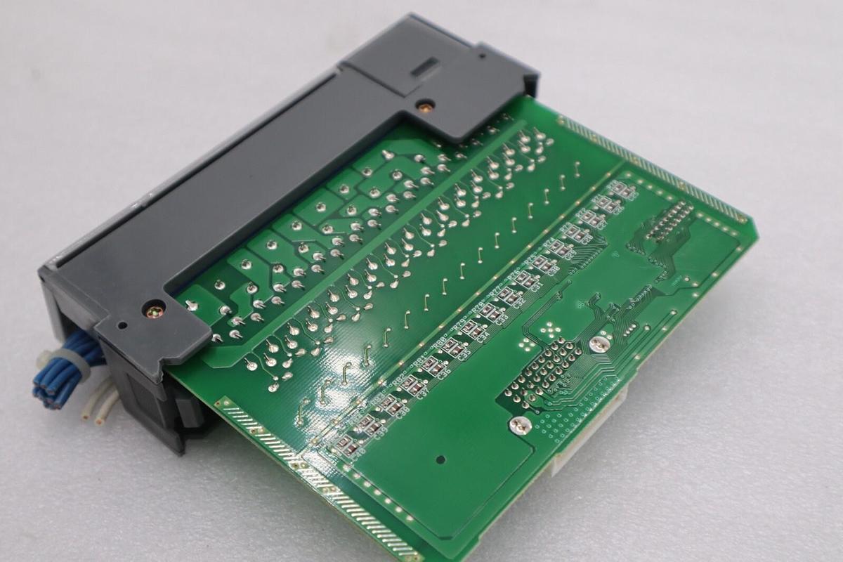 Used Allen Bradley 1746-IV16 SLC 500 SER C Input Module AB STOCK K-87-D