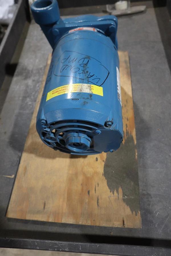 Used CIRCULATION BURKS G5 PUMP 33G5-1-1/4  230-440V 1/3 HP  3 PHASE - STOCK M-25CC