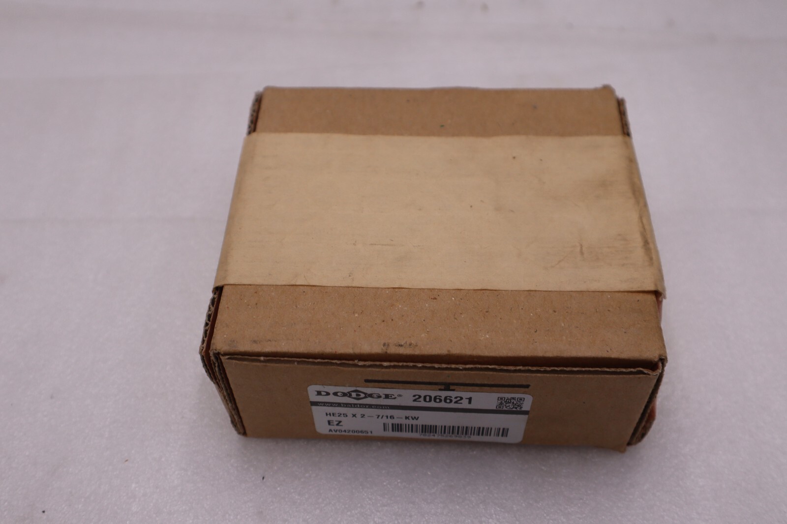 NEW IN BOX Dodge 206621 He Bushing HE25 X 2-7/16-KW STOCK H313A
