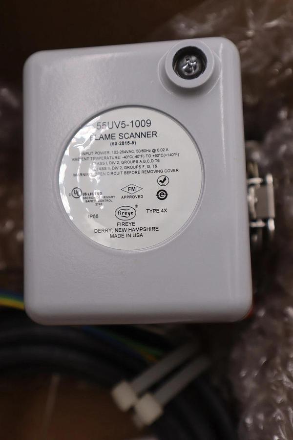 Used Fireye 55UV5-1009 UV Self-Check Flame Scanner With 1" NPT Threads NEW #H1859