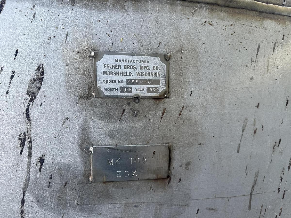 Used 10,000 GALLON MATRIX SERVICE 12' DIAMETER 12' HIGH 316L STAINLESS STEEL TANK