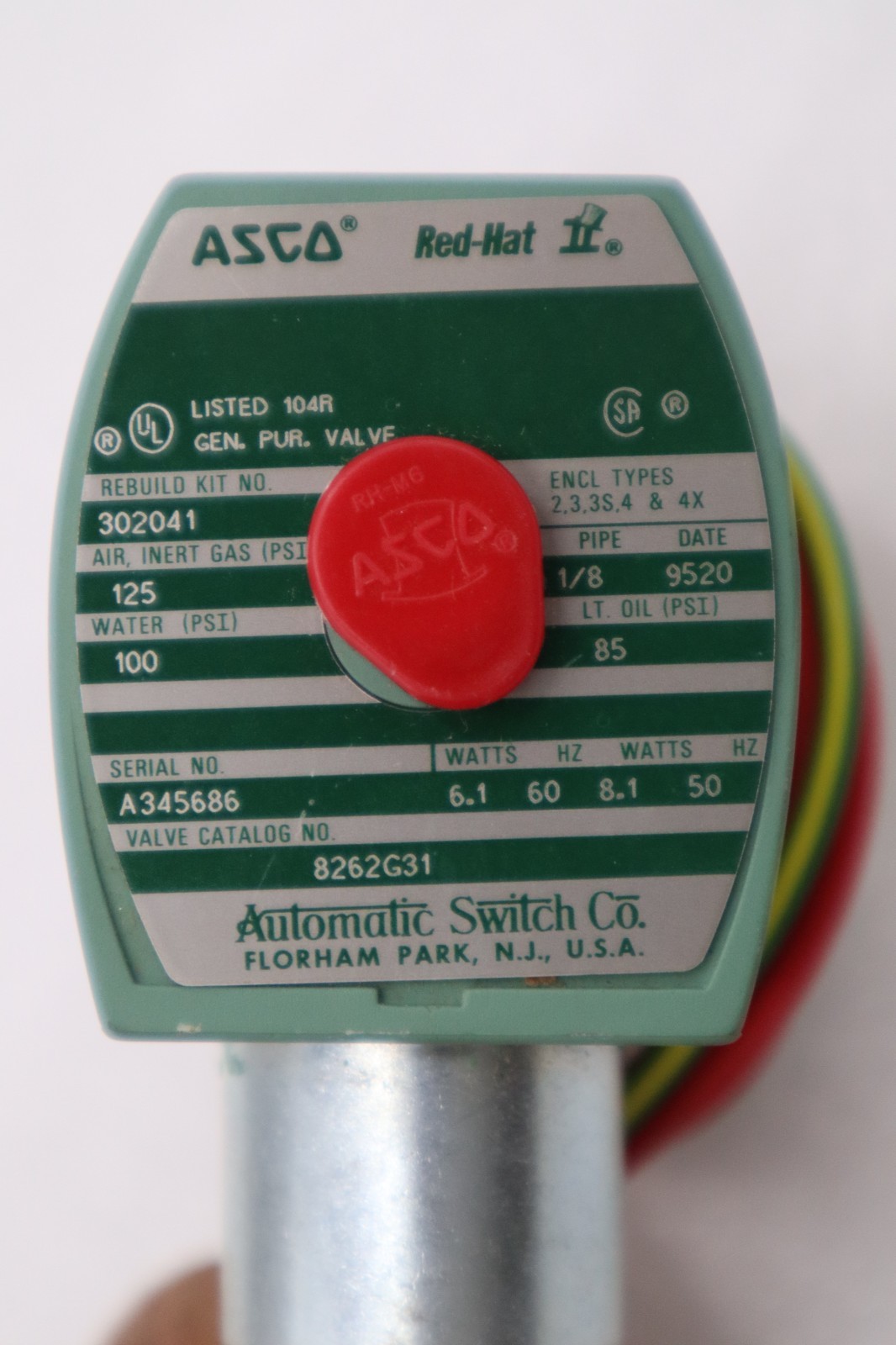 Used NEW Asco Red Hat Solenoid Valve 1/8" Pipe 6.1 W 8262G31 STOCK H1179A