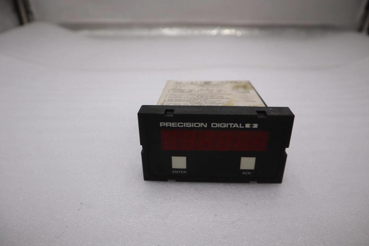 Used PRECISION DIGITAL PD690-3-16 115 VAC Universal Process Meter STK L202CC