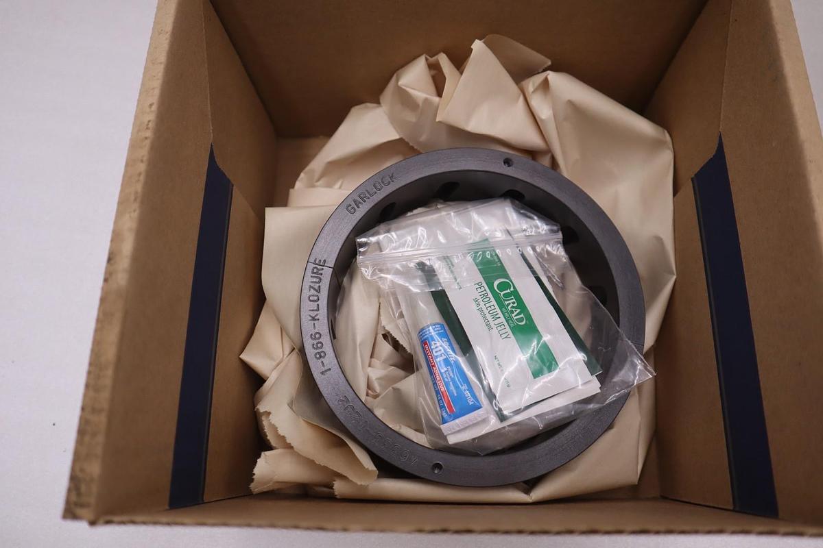 GARLOCK 46333-0292 FLUSH-GARD SEAL - NEW IN BOX - STOCK GF987