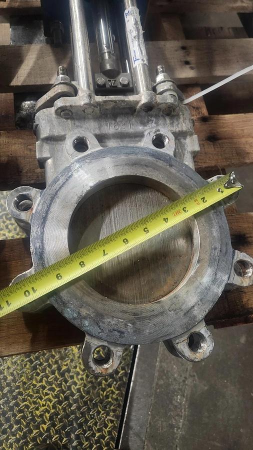 Used TRUELINE CY06X07R PALF9NX3CK9 VALVE PNUEMATIC STOCK PF - 210