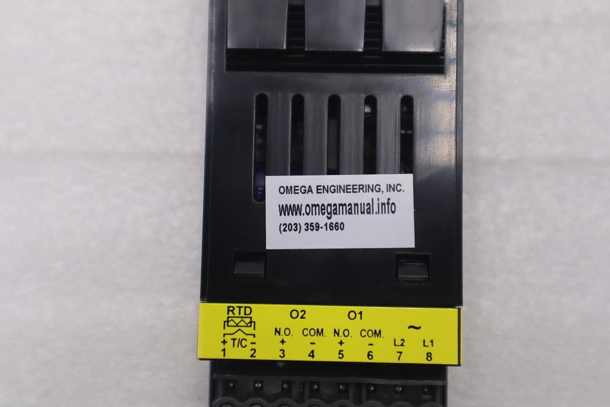 Used NEW OPEN BOX OMEGA PROCESS CONTROLLERS CN8592-R1-DC2 STOCK 4609
