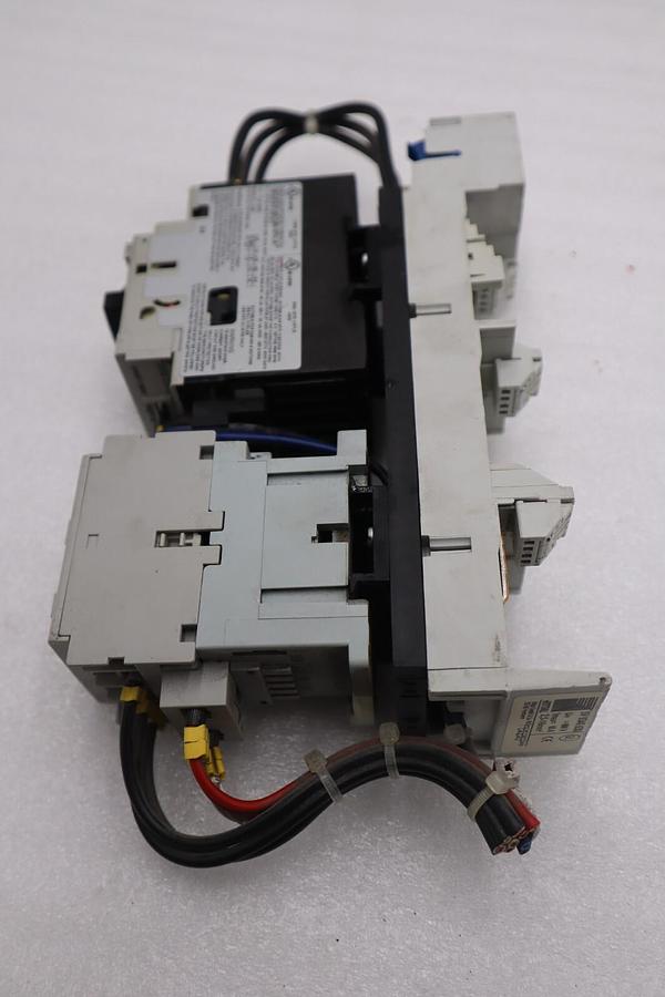 Used ALLEN BRADLEY 140M-D8E-C16 CIRCUIT BREAKER WITH 100-C16*10 CONTACTOR STOCK 717-A