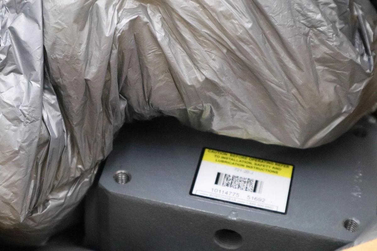 Used NEW ALTRA INDUSTRIAL MOTION 721-20-J WORM SPEED REDUCER STOCK 3028A