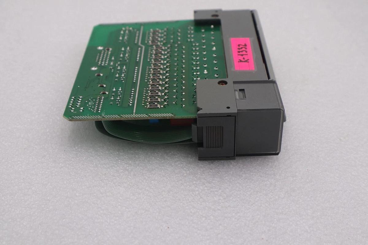 Used ALLEN BRADLEY 1746-IA16 SLC 500 INPUT MODULE SERIES C STOCK #K-1332