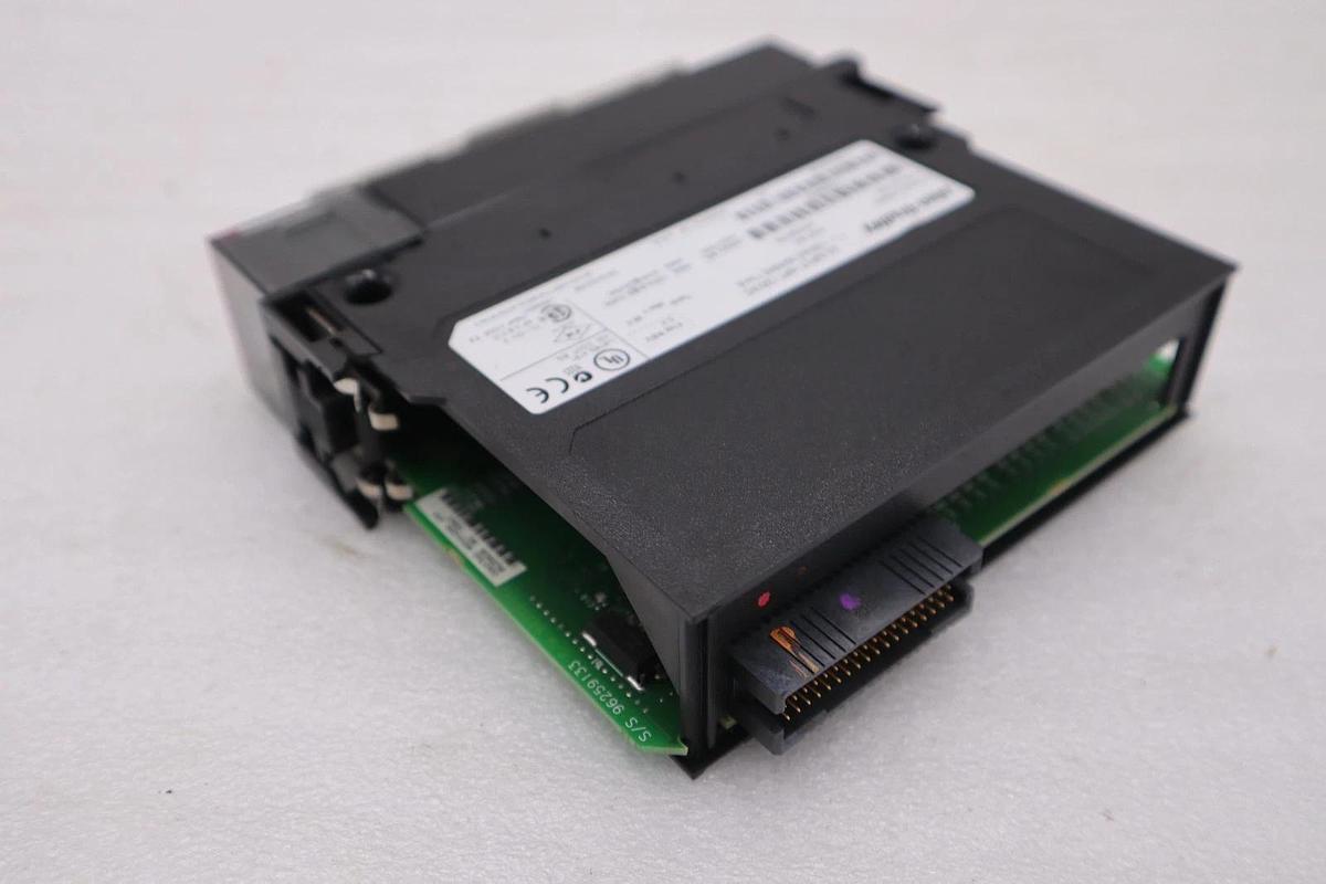 Used Allen Bradley 1756-IA16/A PLC Processor Module AB STOCK 5351