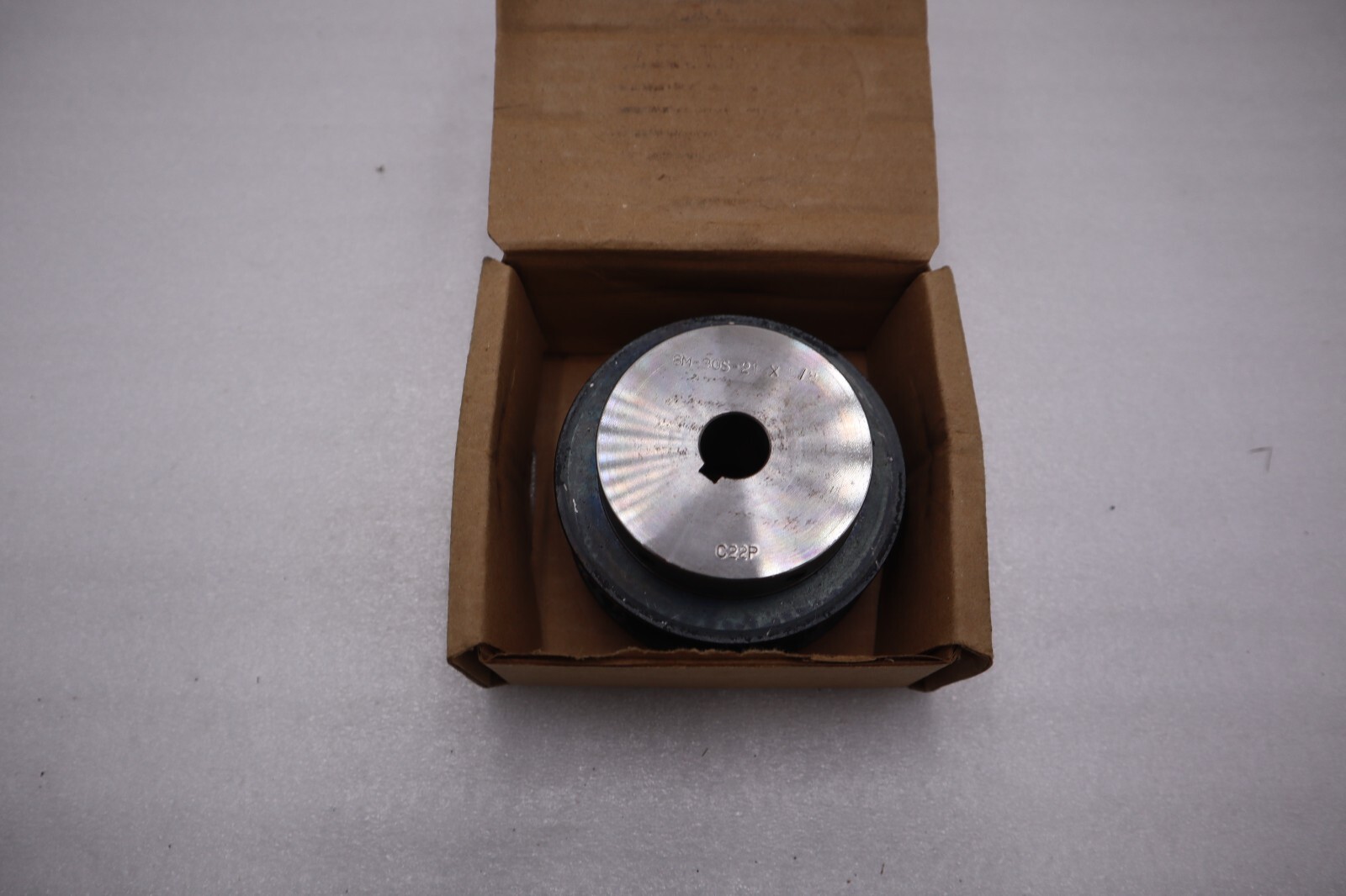 NEW IN BOX GATES 8M-30S-21 SPROCKET STOCK H143A