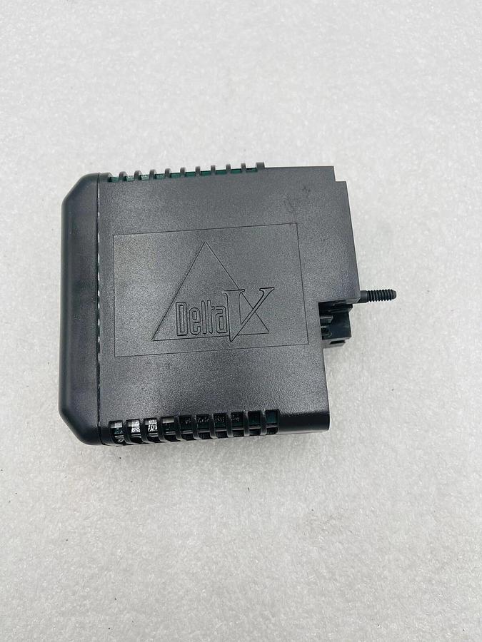 Used EMERSON DELTAV KJ3221X1-BA1 AO CARD 8 CH 4-20 MA HART SER 2 #K-2505