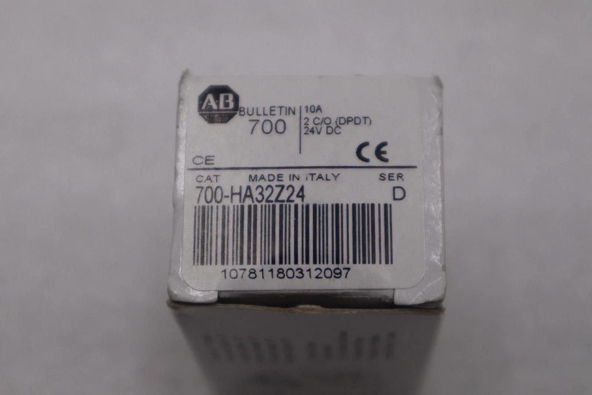 LOT OF 3 NEW AB ALLEN BRADLEY 700-HA32Z24 SERIES D RELAY STOCK H1322A