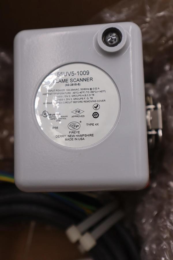 Fireye 55UV5-1009 UV Self-Check Flame Scanner With 1" NPT Threads NEW #H1859