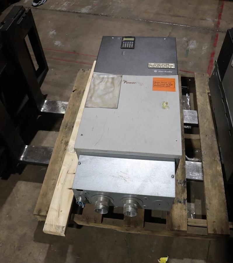 Used ALLEN BRADLEY 20BE144A3AYNANC0 POWERFLEX 700 150HP AC DRIVE - STOCK SGF-5