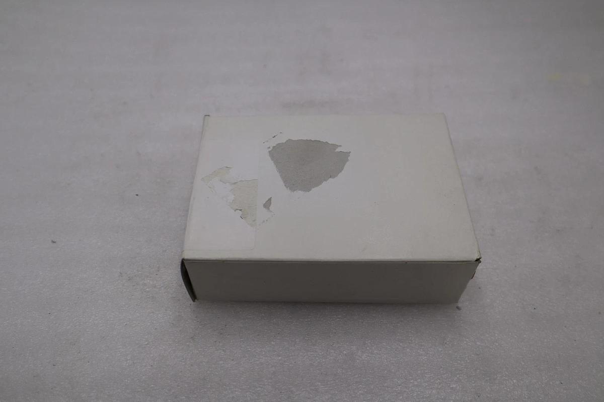 Used SCHNEIDER ELECTRIC XUJ-T060319H7 / XUJT060319H7 - NEW - STOCK H561A