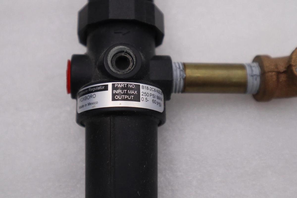Used FOXBORO E69FB13RS AIR CONVERTER / PRESSURE REGULATOR B182C8N2LB STOCK #1703