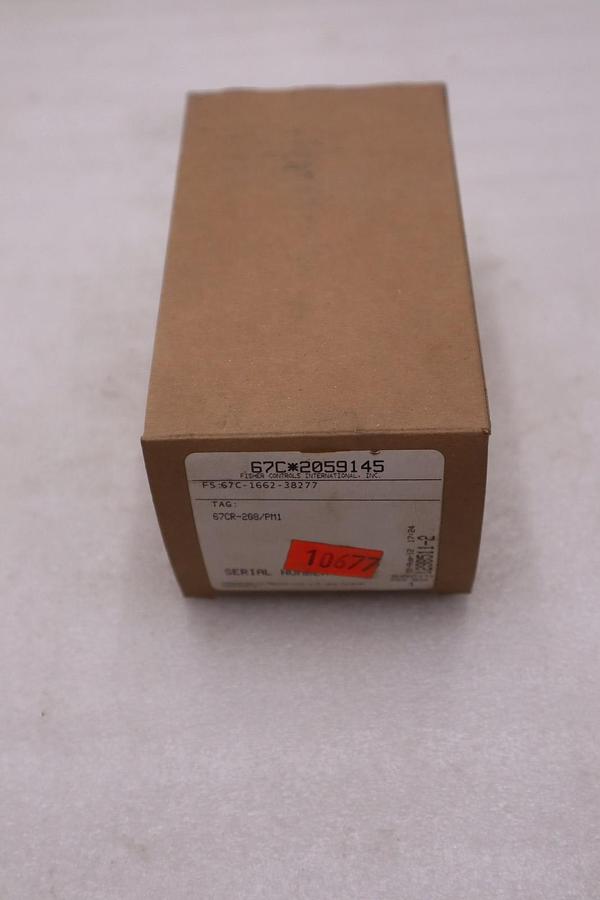 FISHER CONTROLS 67CR-208/PM1 Pressure Regulator - NEW IN BOX - STOCK GF497A