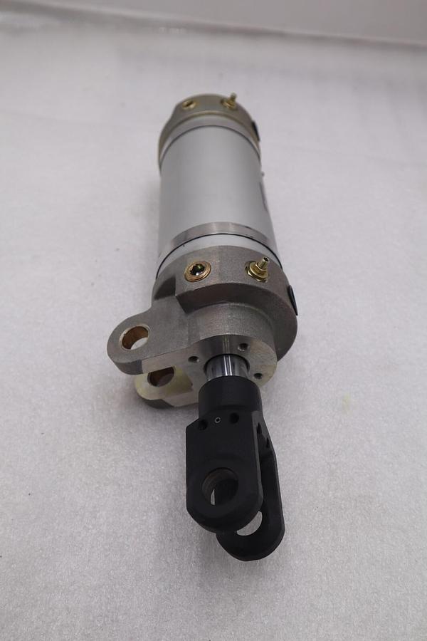 Used NEW SMC GENUINE PART CKGA80-125Y-K59L STOCK 1670-A
