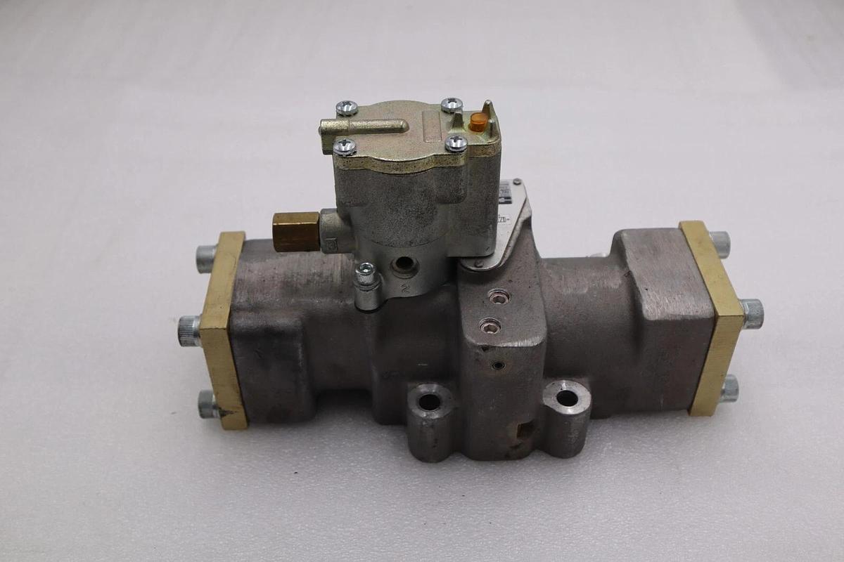 Used PARKER A6C1VXXAH05300A, 140 MAX INLET PRESSURE VALVE STOCK 2060