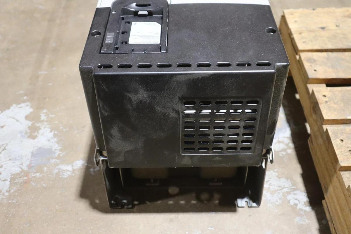 Used ALLEN BRADLEY 20G1AND125JA0NNNNN PowerFlex 755 AC Drive 100 HP - STOCK CC102