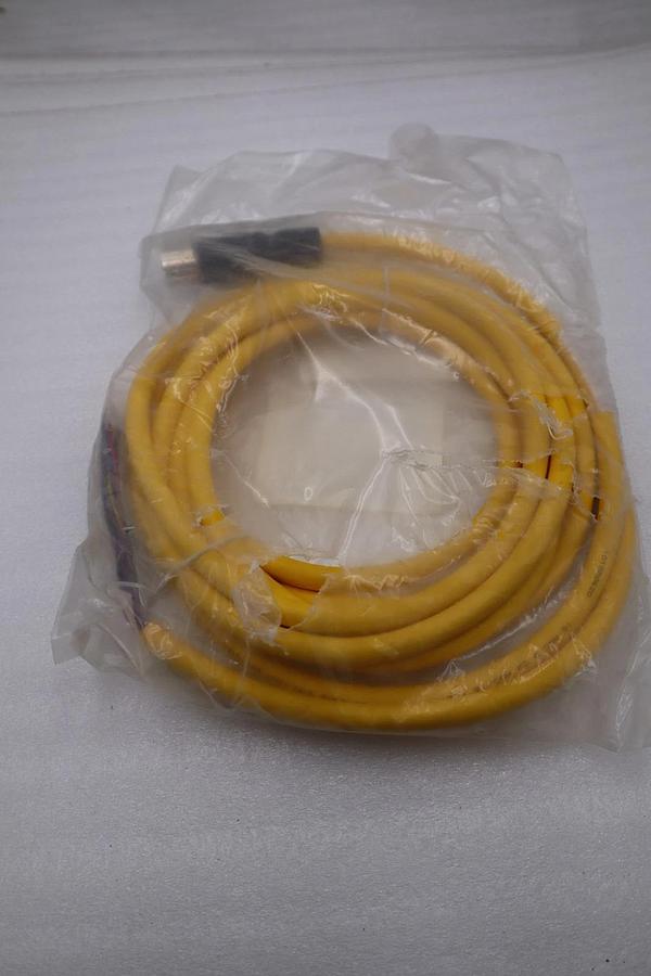 NEW TURCK CKM 19-19-5 CORDSET CABLE (U4701-03) CKM19195 STOCK H1005