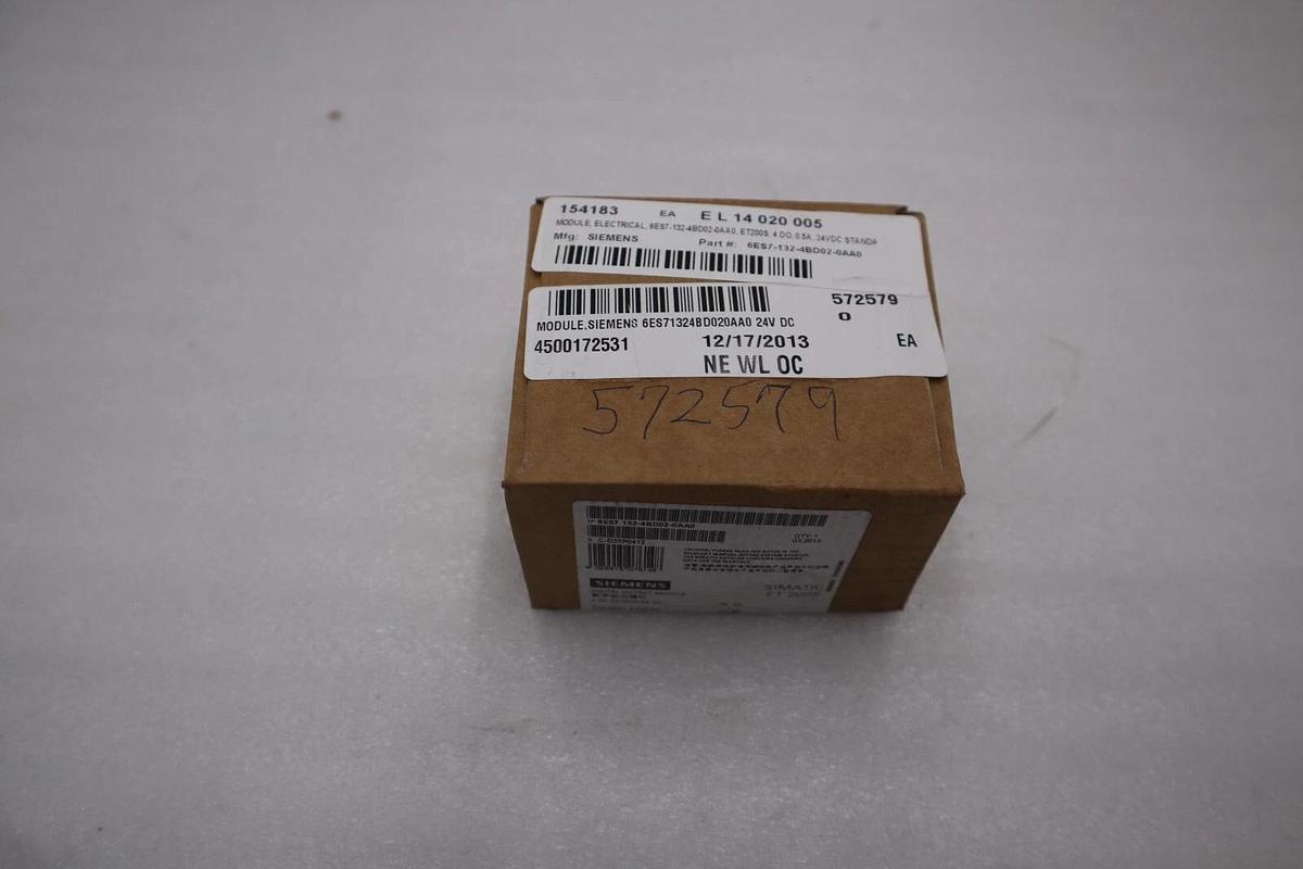 NEW (BOX OF 5) Siemens 6ES7 132-4BD02-0AA0 Digital Output Module STOCK G410A