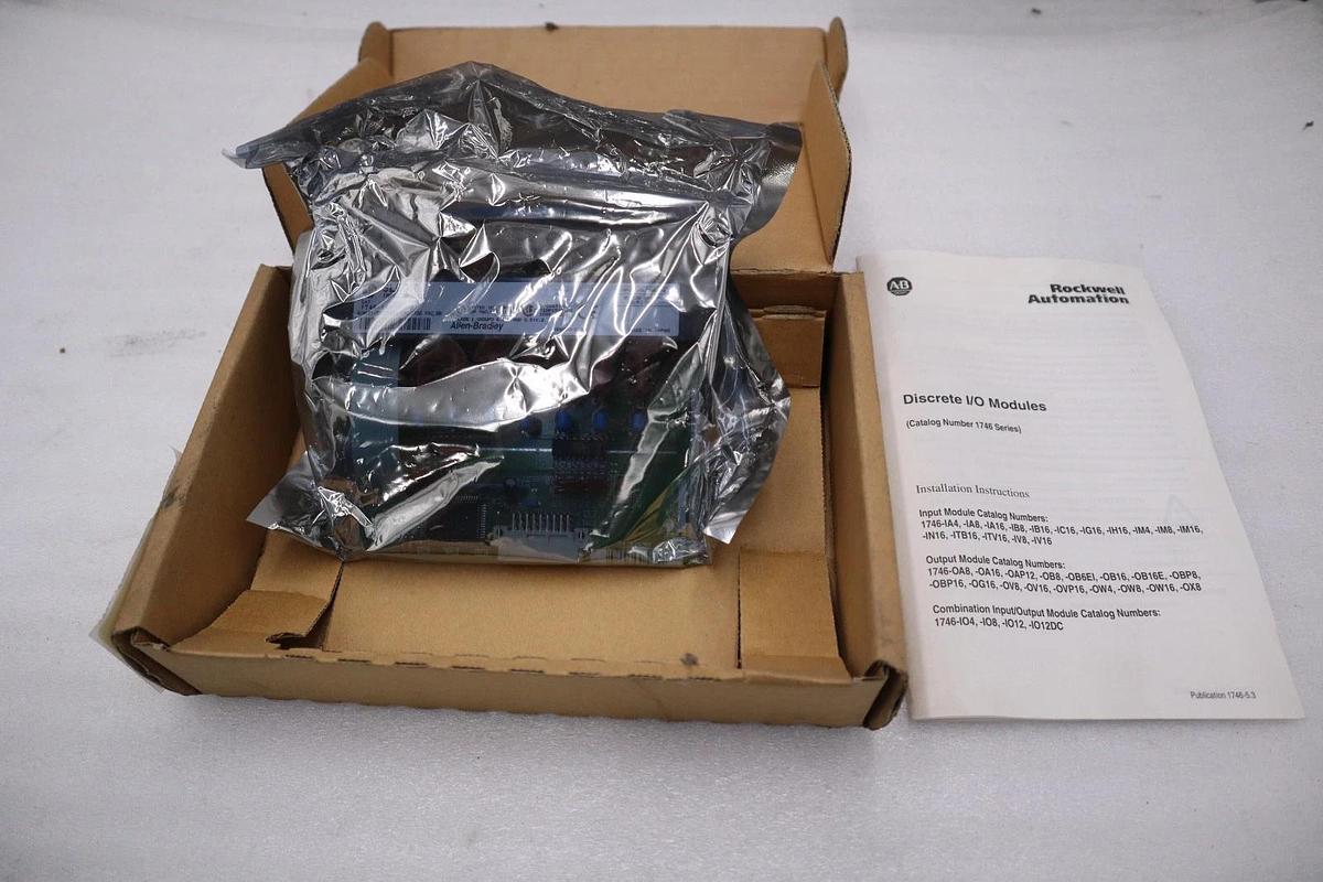 Used NEW Allen Bradley 1746-IA8 /A SLC 500 AC Digital Input Module - STOCK 3847CC