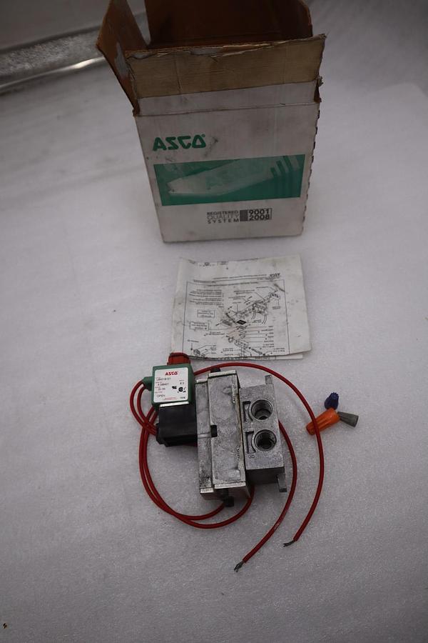 NEW ASCO U8401B101 SOLENOID VALVE 24VDC 20-150 PSI - STOCK K-3254CC