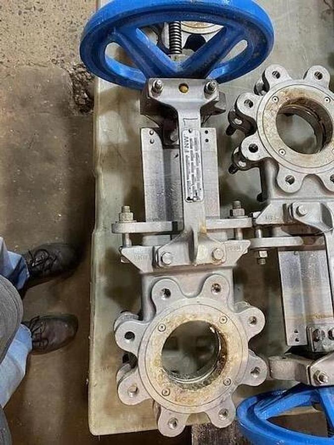 Used FNW MODEL 2020TN 3" SLIDE GATE KNIVE VALVE