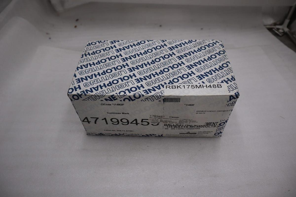 HOLOPHANE RBK175MH48B / RBK175MH48B NEW IN BOX STOCK H732