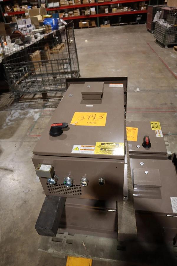 Used Johnson Controls AYK 550 Air Modulator Panel AYK550-PF-038A-4+B058+K465 #HP153
