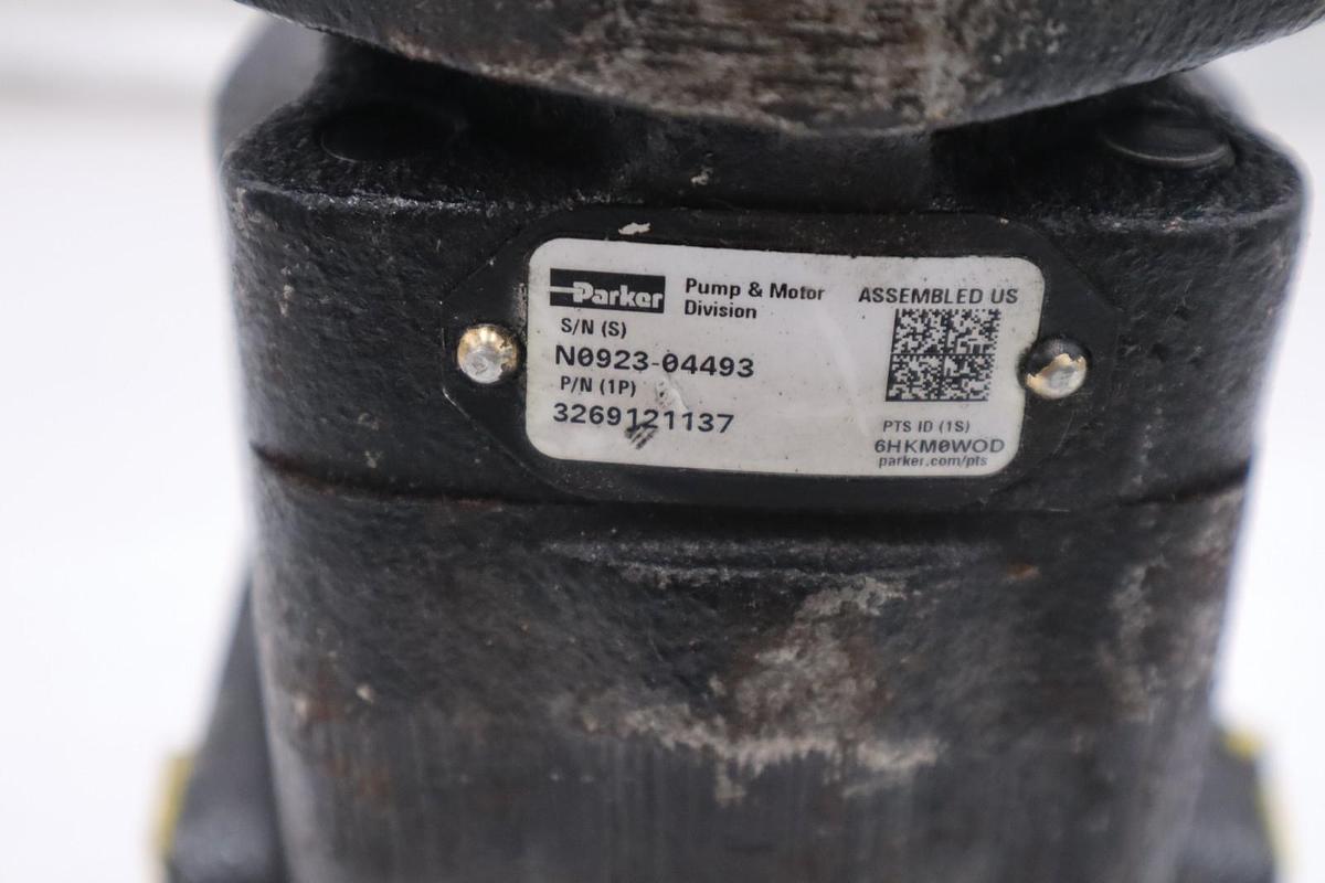 Used 3269121137 Parker Commercial Intertech Gear Pump STOCK H1833