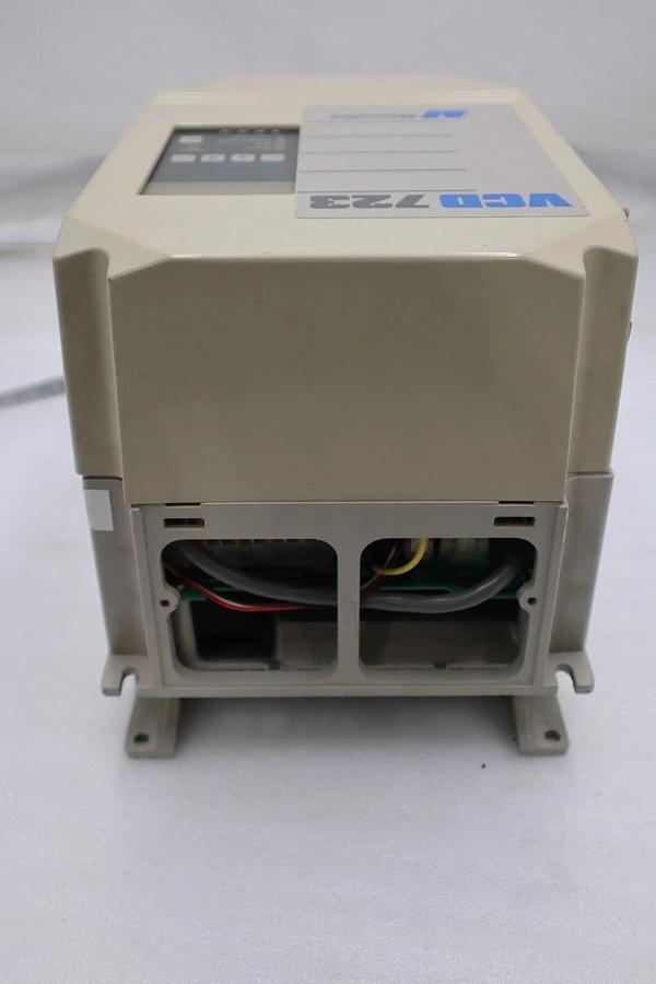 Used MAGNETEK 53SW2003-0000 VCD 723 3 PHASE AC DRIVE/45SW0000-0000 3HP STOCK 1397-C