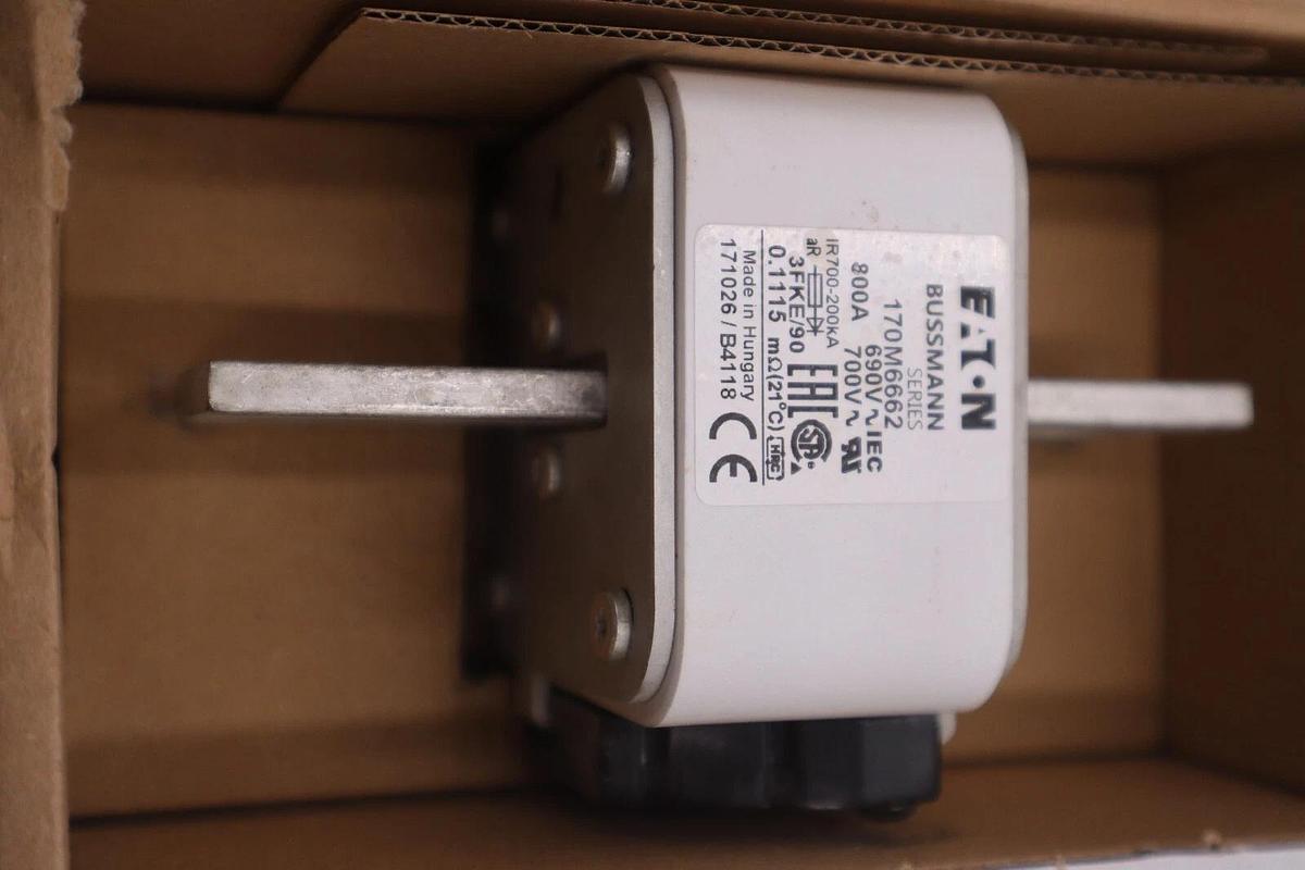Used BUSSMANN EATON CORPORATION 170M6662 / 170M6662 (NEW IN BOX) STOCK G392A