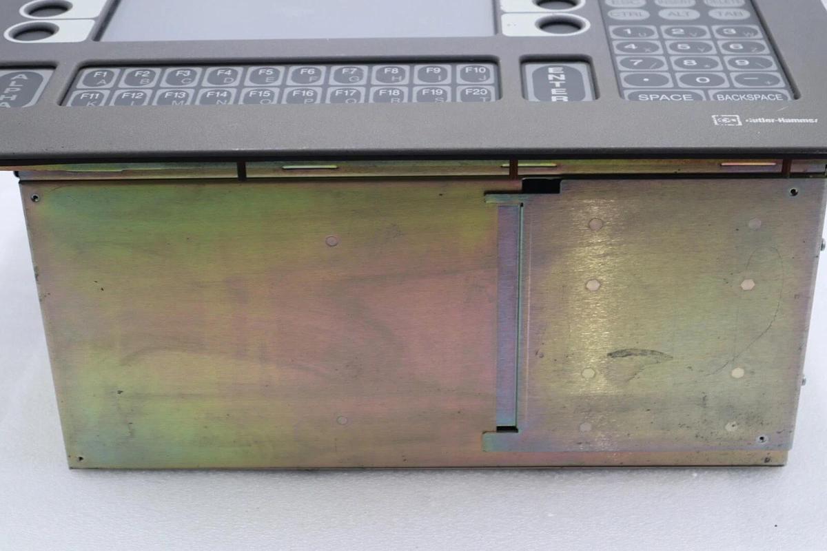 Used EATON CUTLER HAMMER D74WTSP432HDWNT PANEL MOUNT #2217