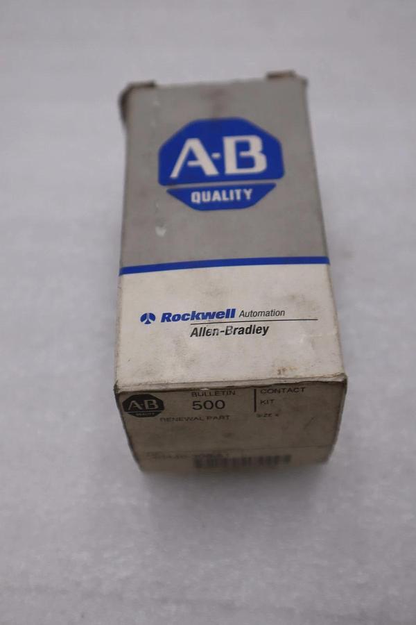 NEW OPEN BOX AB ALLEN-BRADLEY SIZE 4 3POLE CONTACT KIT 40440-300-51 STK K-3972CC