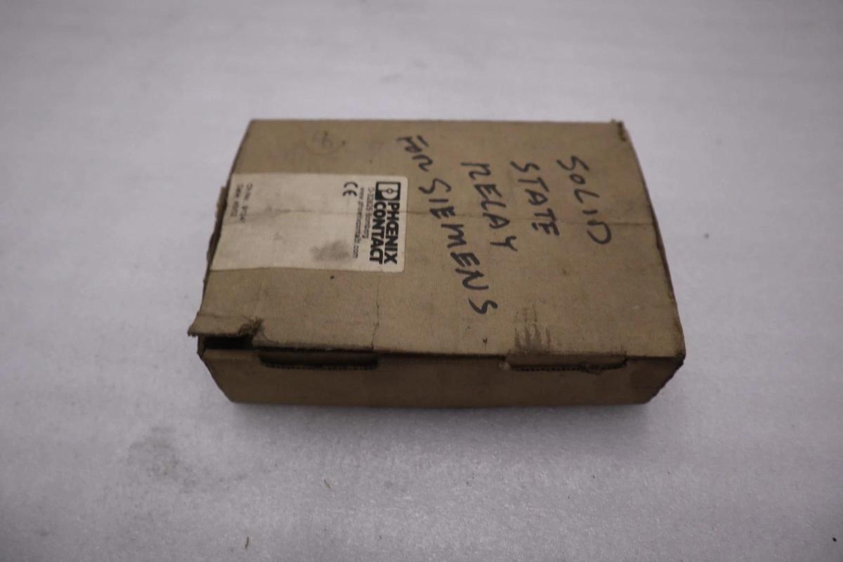NEW OPEN BOX OF 8 PHOENIX CONTACT 2823625 ST-REL2-KG 24/1 STK K4027CC