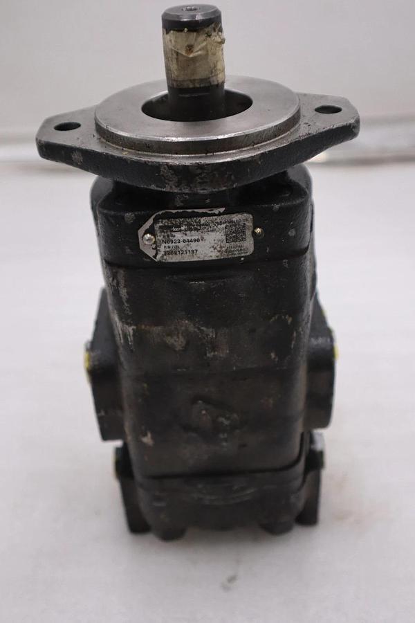 Used 3269121137 Parker Commercial Intertech Gear Pump STOCK H1839