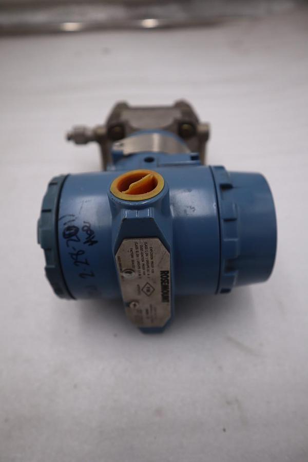 Used NEW Rosemount 3051CG4A52A1AB4E5M5 Pressure Transmitter STOCK L-94C