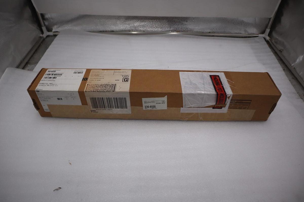 NEW IN BOX ROSEMOUNT 0068N21C30A075T22 TEMPERATURE TRANSMITTER STOCK G516