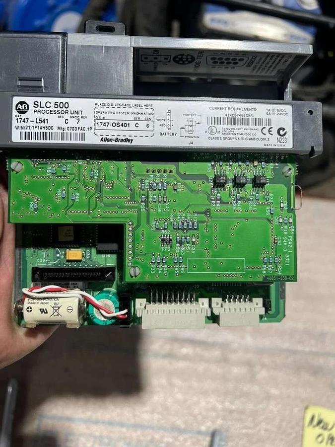 NEW OPEN BOX AB 1747-L541 SER C ALLEN BRADLEY SLC500 PROCESSOR UNIT STK L809CC