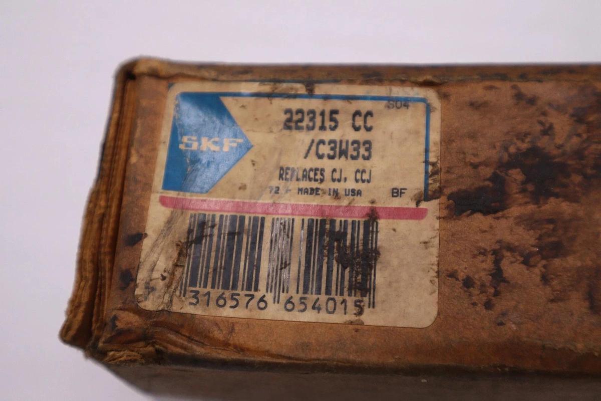 SKF 22315 CC/C3W33 (22315 CJ/C3W33) SPHERICAL ROLLER BEARING STK 1565CC