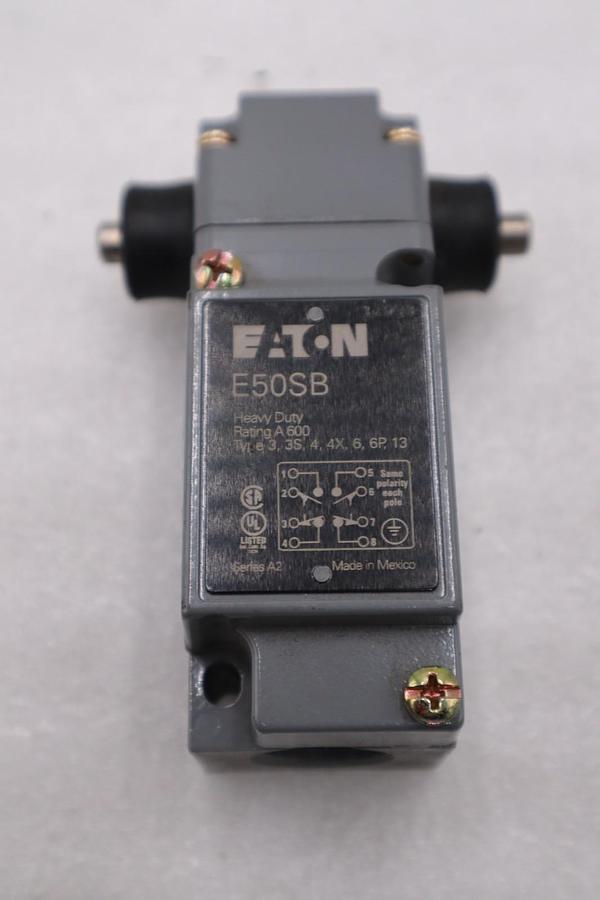 Used NEW OPEN BOX Eaton E50SB Limit Switch Body Double Pole STK K2113CC